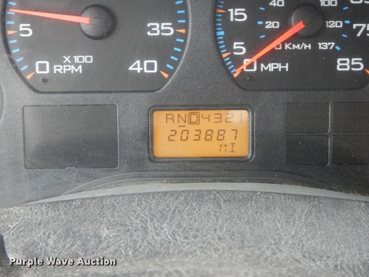 image for item DF6374 2006 International 7400  dump truck