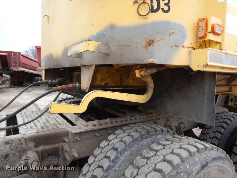 image for item DF6765 1980 Dorsey  end dump trailer