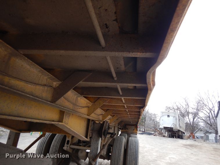 image for item DF6765 1980 Dorsey  end dump trailer