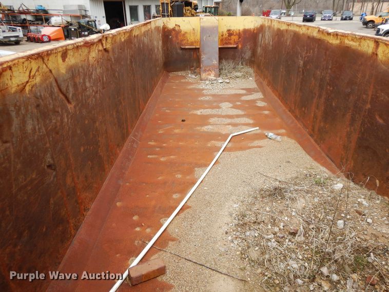 image for item DF6765 1980 Dorsey  end dump trailer