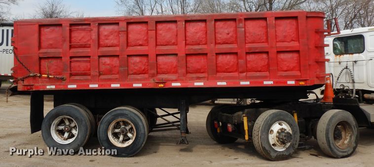image for item DF6768 1970 Trailco  end dump trailer