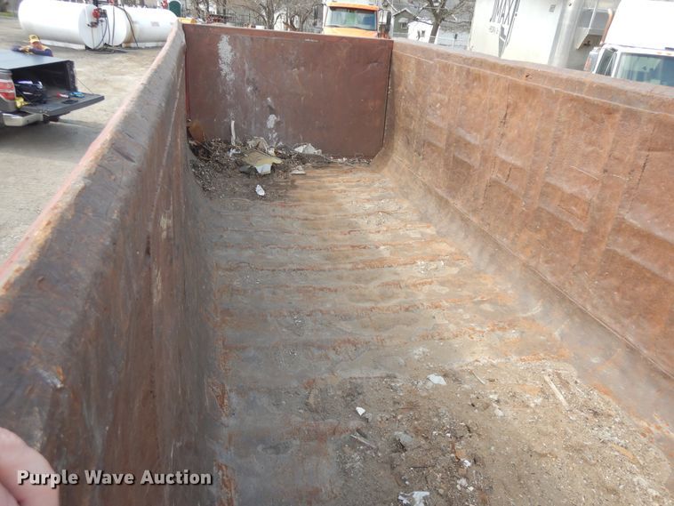 image for item DF6768 1970 Trailco  end dump trailer