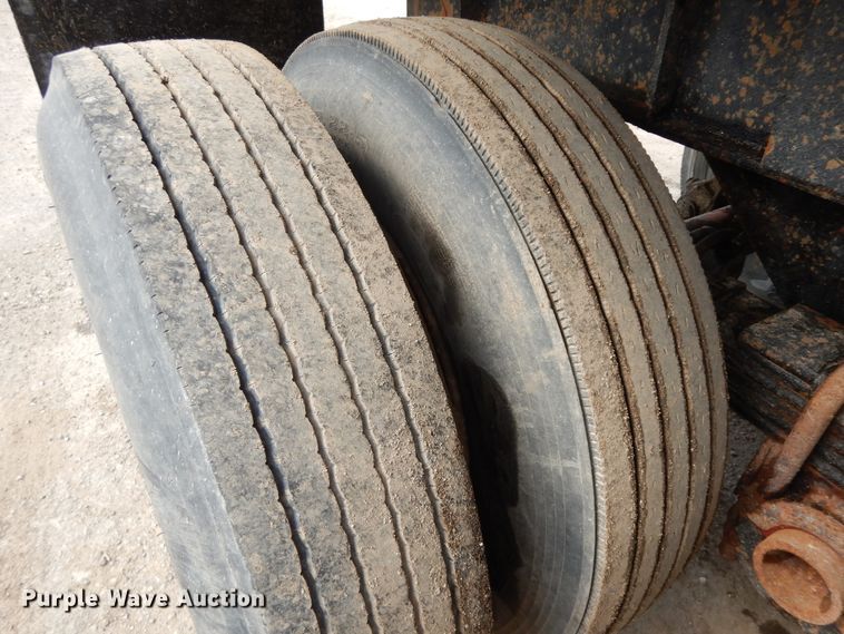 image for item DF6768 1970 Trailco  end dump trailer