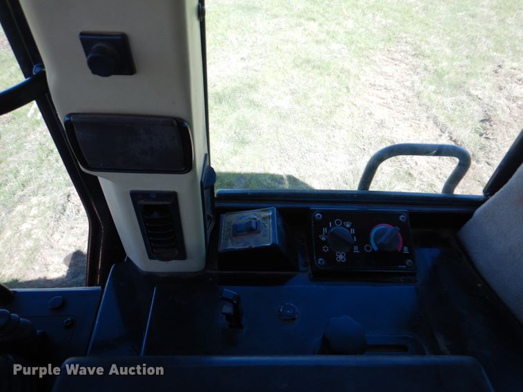 image for item DH5480 2003 Caterpillar 963C  track loader