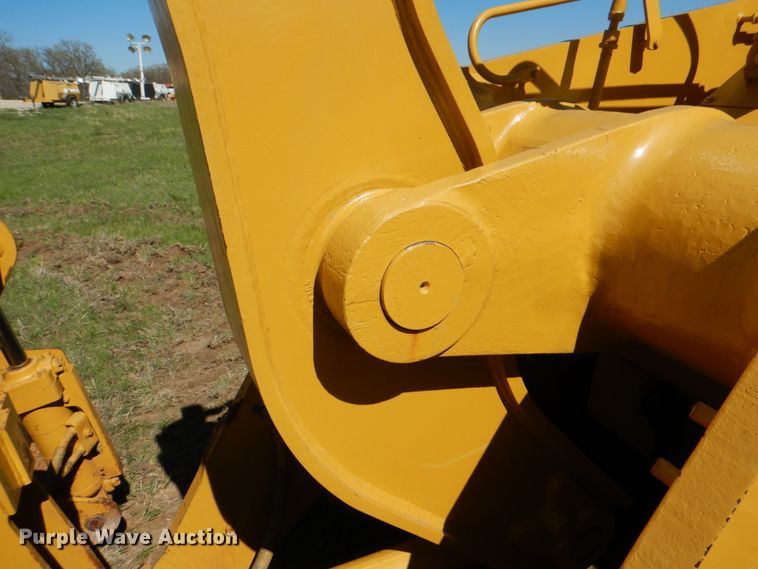 image for item DH5480 2003 Caterpillar 963C  track loader