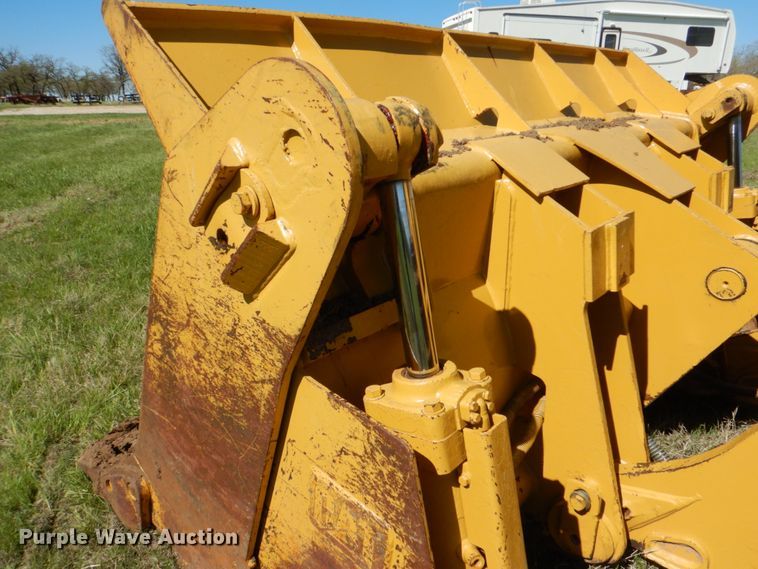 image for item DH5480 2003 Caterpillar 963C  track loader