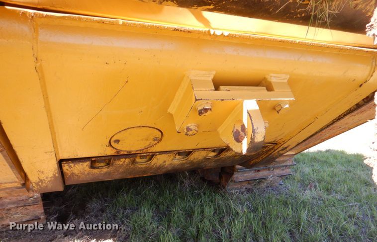 image for item DH5480 2003 Caterpillar 963C  track loader