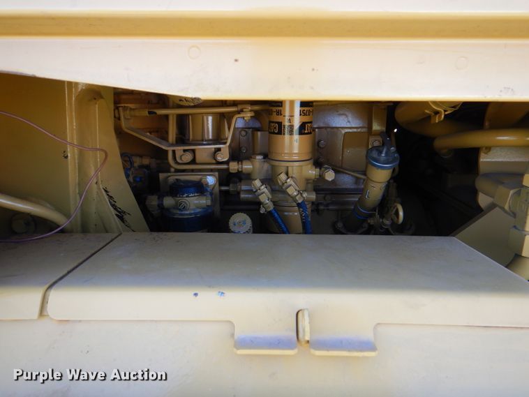 image for item DH5480 2003 Caterpillar 963C  track loader