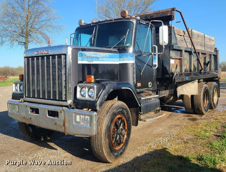 image for item DH5874 1979 GMC General  dump truck