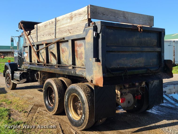 image for item DH5874 1979 GMC General  dump truck
