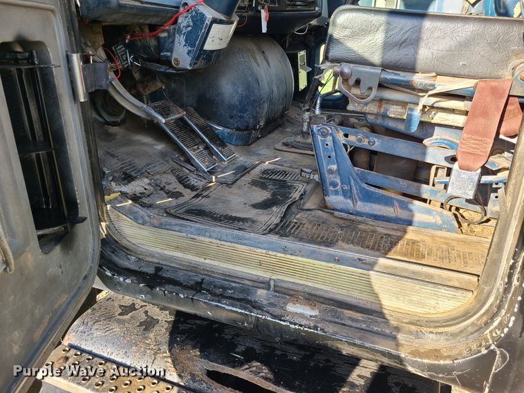 image for item DH5874 1979 GMC General  dump truck