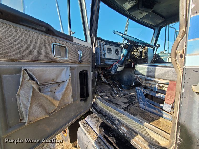 image for item DH5874 1979 GMC General  dump truck