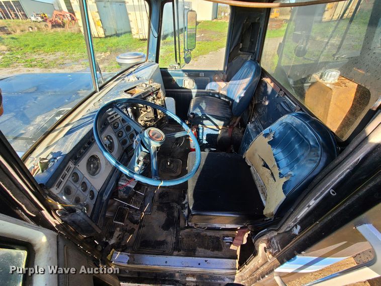image for item DH5874 1979 GMC General  dump truck