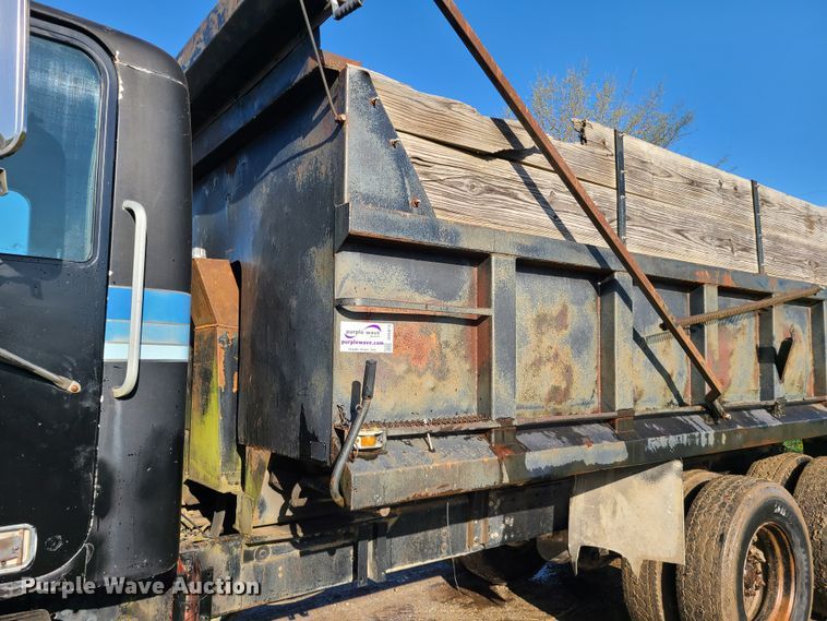 image for item DH5874 1979 GMC General  dump truck