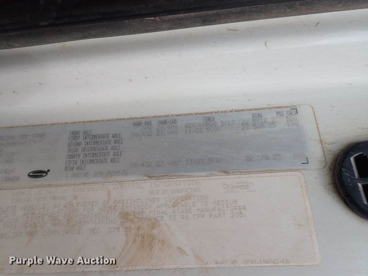 image for item DI4728 2003 Sterling L-Line  vacuum truck