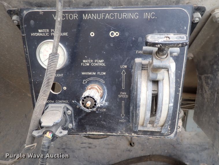 image for item DI4728 2003 Sterling L-Line  vacuum truck