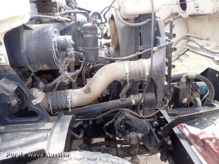 image for item DI4728 2003 Sterling L-Line  vacuum truck