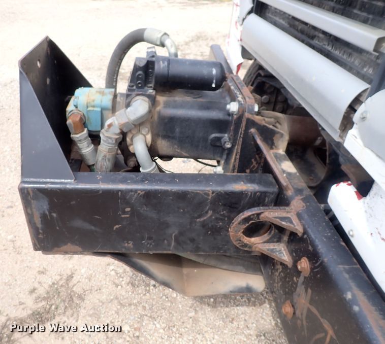 image for item DI4728 2003 Sterling L-Line  vacuum truck