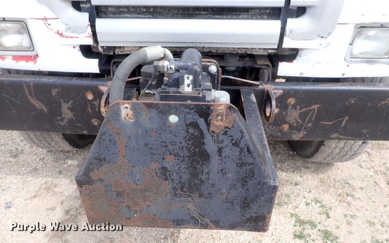 image for item DI4728 2003 Sterling L-Line  vacuum truck