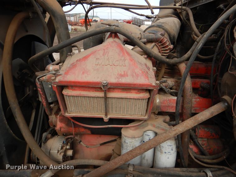 image for item DJ0393 1980 Mack RS600L  dump truck