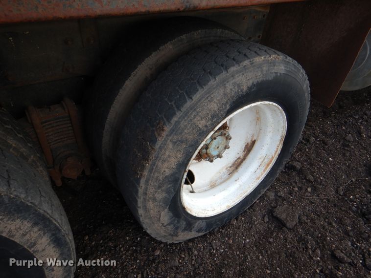 image for item DJ0393 1980 Mack RS600L  dump truck