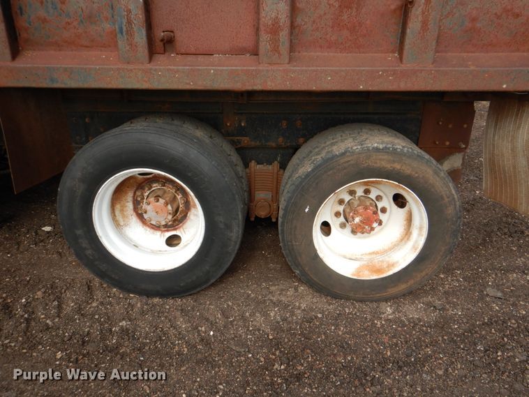 image for item DJ0393 1980 Mack RS600L  dump truck