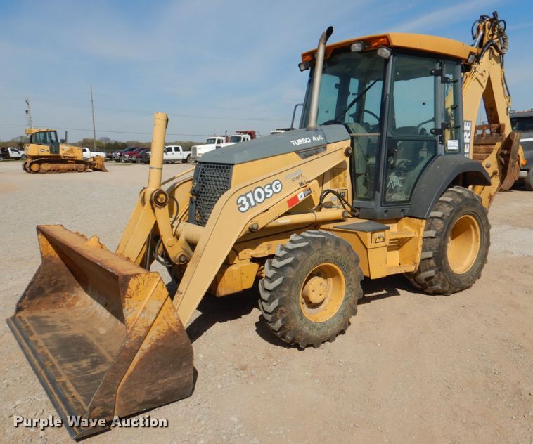 image for item DJ0416 2001 John Deere 310SG  backhoe