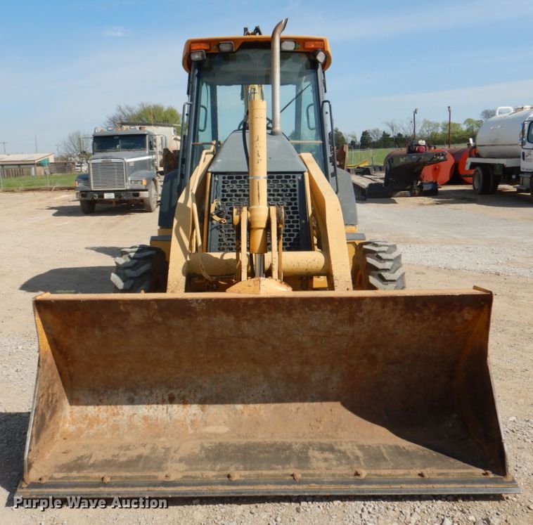 image for item DJ0416 2001 John Deere 310SG  backhoe