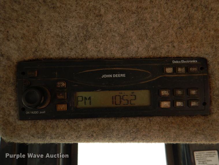 image for item DJ0416 2001 John Deere 310SG  backhoe