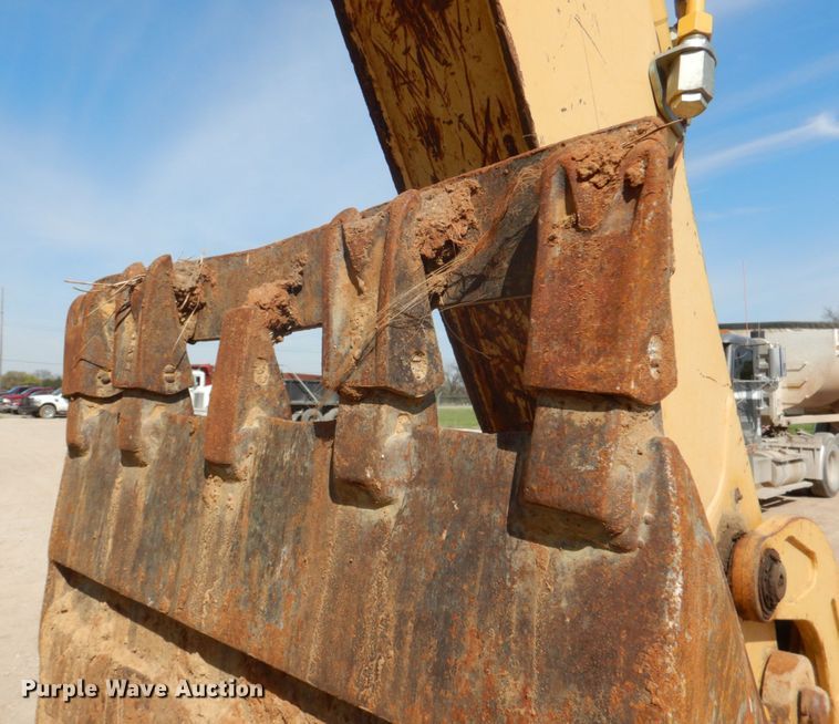 image for item DJ0416 2001 John Deere 310SG  backhoe