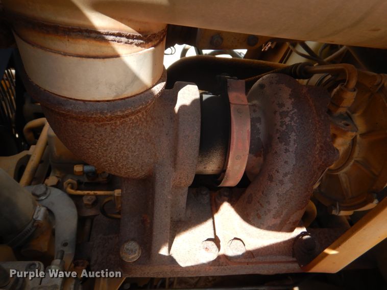 image for item DJ0416 2001 John Deere 310SG  backhoe