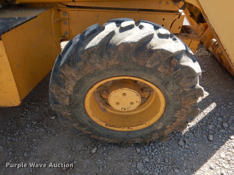 image for item DJ0416 2001 John Deere 310SG  backhoe