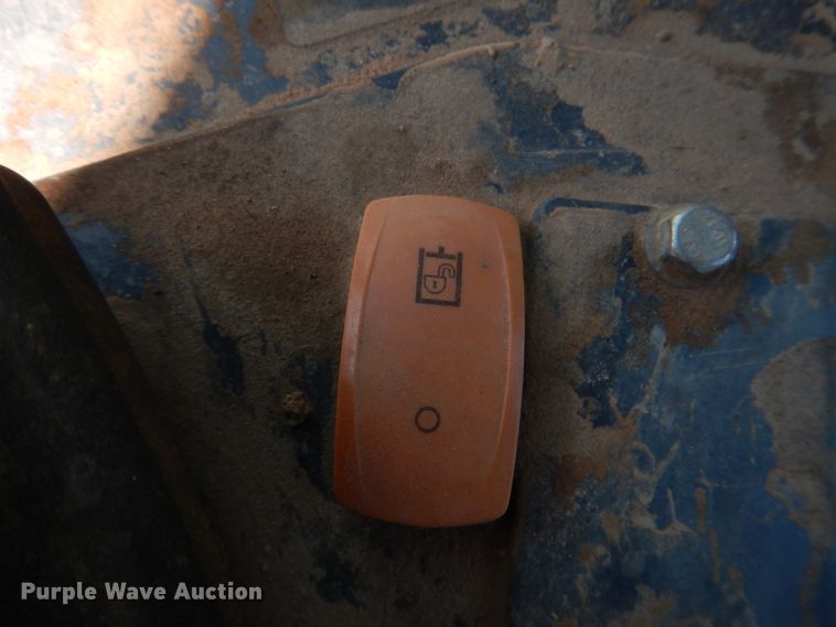 image for item DJ0417 2006 John Deere 750J LGP  dozer