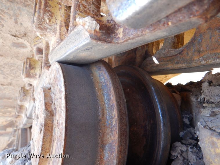 image for item DJ0417 2006 John Deere 750J LGP  dozer