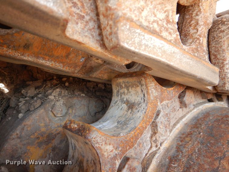 image for item DJ0417 2006 John Deere 750J LGP  dozer