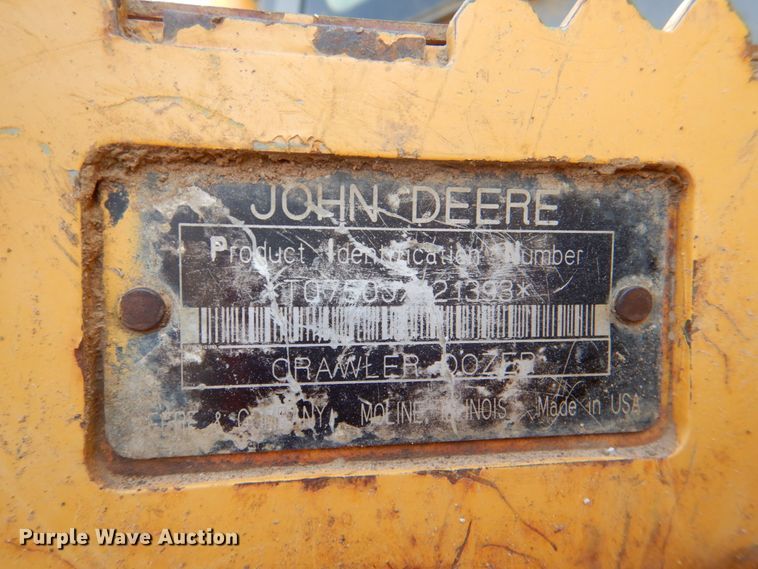 image for item DJ0417 2006 John Deere 750J LGP  dozer
