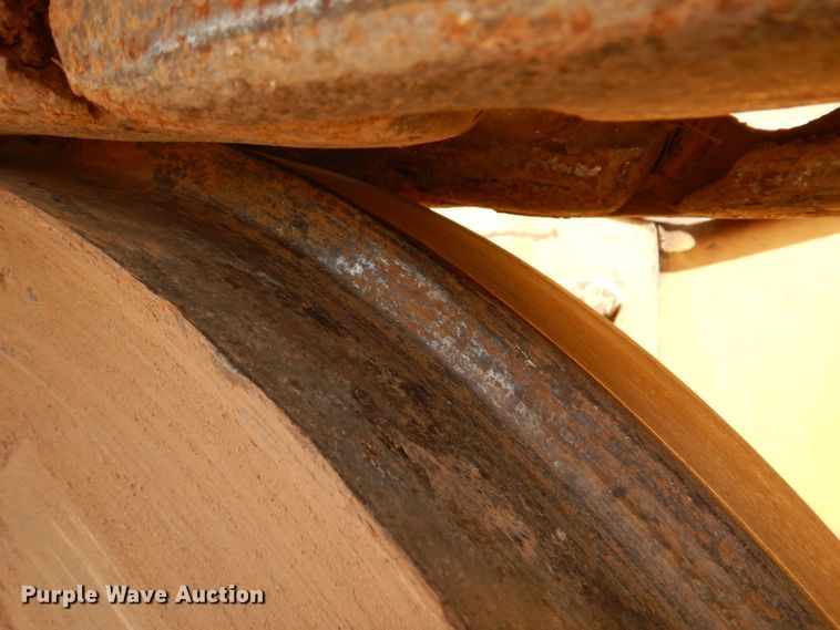 image for item DJ0429 International TD20E  crawler dozer