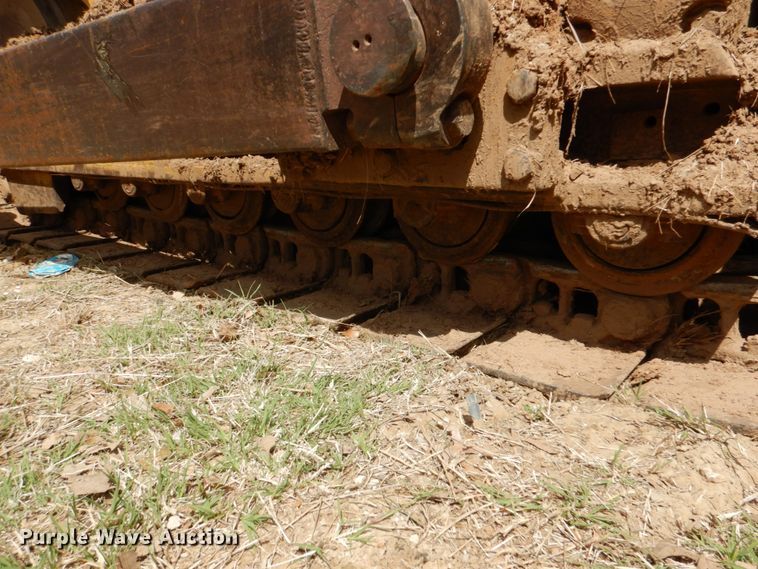 image for item DJ0429 International TD20E  crawler dozer