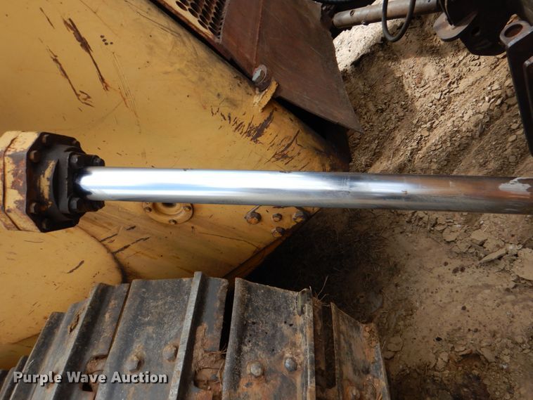 image for item DJ0429 International TD20E  crawler dozer