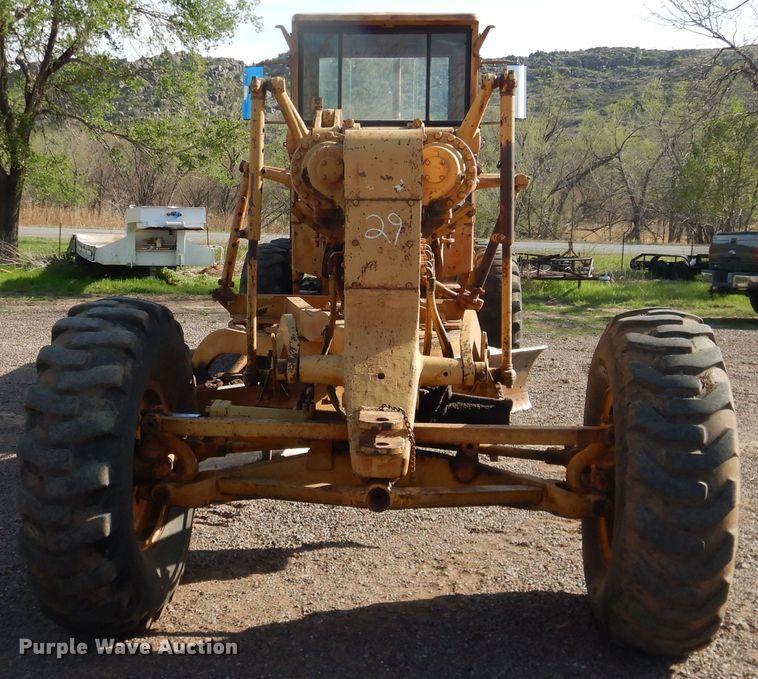 image for item DJ1185 1969 Caterpillar 12F  rigid frame motor grader