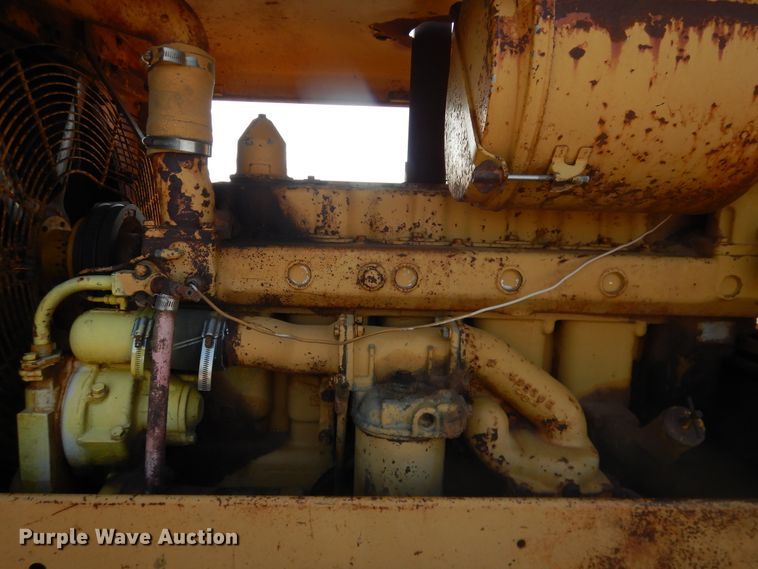 image for item DJ1185 1969 Caterpillar 12F  rigid frame motor grader