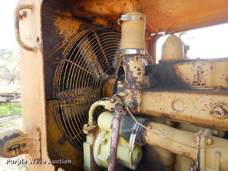 image for item DJ1185 1969 Caterpillar 12F  rigid frame motor grader