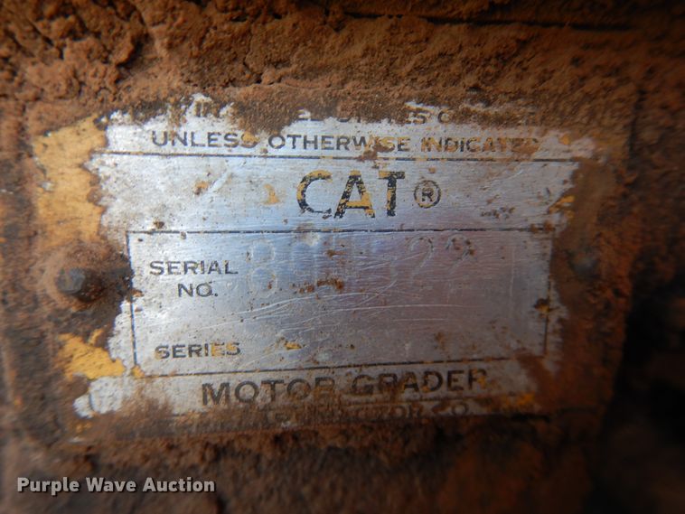 image for item DJ1185 1969 Caterpillar 12F  rigid frame motor grader