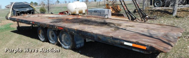 image for item DJ5991 1974 Dakota Trail-eze 2341HW tilt deck equipment trailer