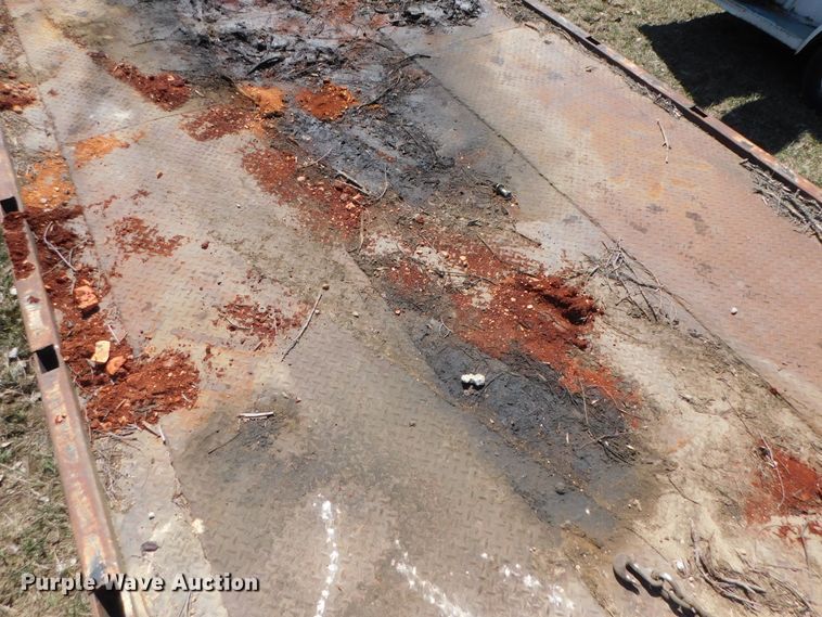 image for item DJ5991 1974 Dakota Trail-eze 2341HW tilt deck equipment trailer