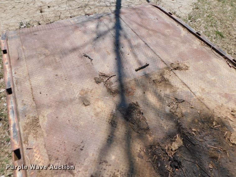 image for item DJ5991 1974 Dakota Trail-eze 2341HW tilt deck equipment trailer