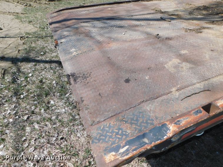 image for item DJ5991 1974 Dakota Trail-eze 2341HW tilt deck equipment trailer