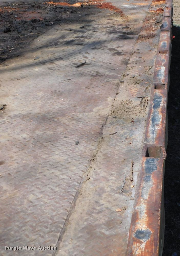 image for item DJ5991 1974 Dakota Trail-eze 2341HW tilt deck equipment trailer