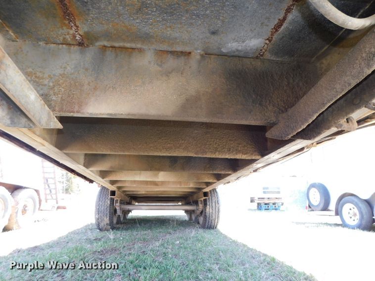 image for item DJ5991 1974 Dakota Trail-eze 2341HW tilt deck equipment trailer