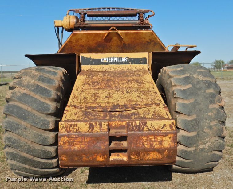 image for item DJ8364 1991 Caterpillar 615C  elevating scraper